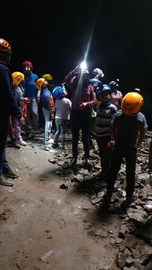 فندق Cuetzalán del Progresoفي  Camp La Gruta Del Duende المظهر الخارجي الصورة